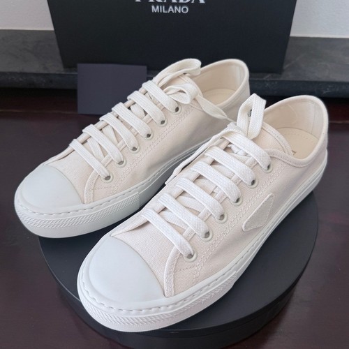 Prada 2ee446 sneakers basse - sneakers,