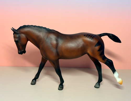 2002 breyer horse - 2002, hunter