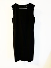 Abito nero Hugo Boss taglia UK