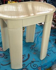 Tavolino utilizzabile anche