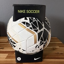 Pallone da calcio Nike Merlin