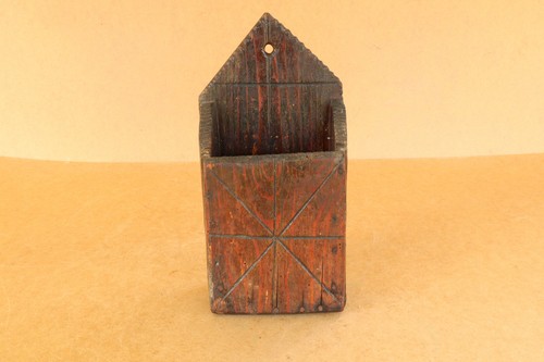 Vecchia antica scatola porta