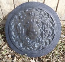 Stampo leone intonaco cemento