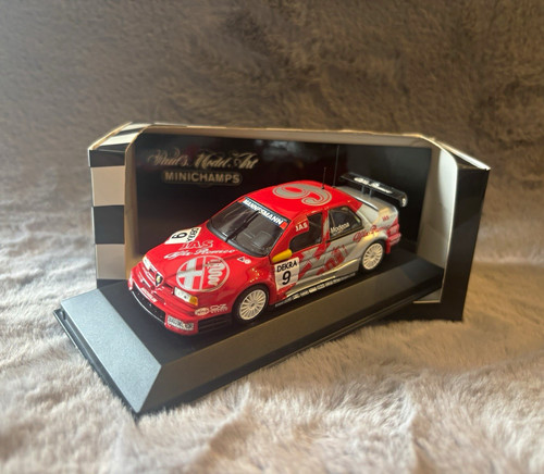 Minichamps alfa romeo 155 - 1:43,