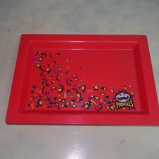 vassoio pringles di plastica rosso vintage, rettangolare, ottimo