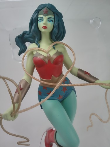 Kidrobot tara mcpherson - kidrobot:,