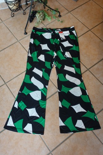 Pantaloni zampa magna - a,