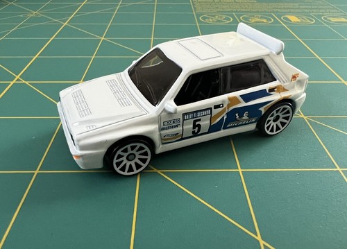 Hot wheels 2021 - hot, (sciolto)