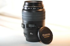 Canon EF 100 mm f/2.8 USM