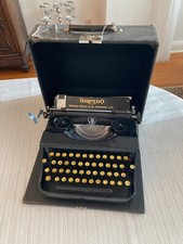 Antica macchina da scrivere