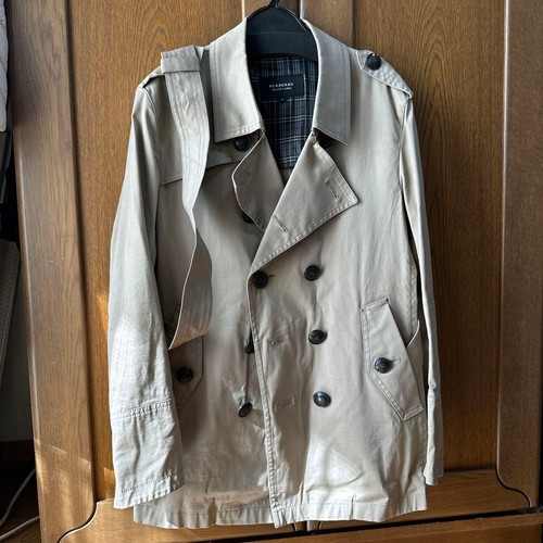 Burberry black label trench - label,