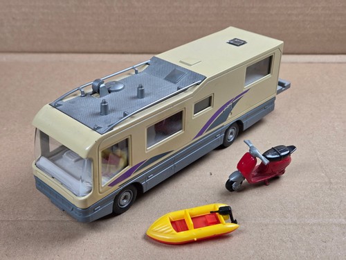 Siku 3129 camper clouliner