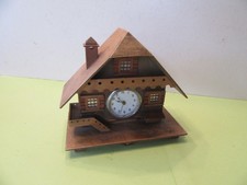 antico orologio da tavolo in