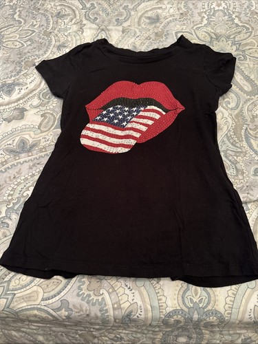 Shirt therapy land - by,