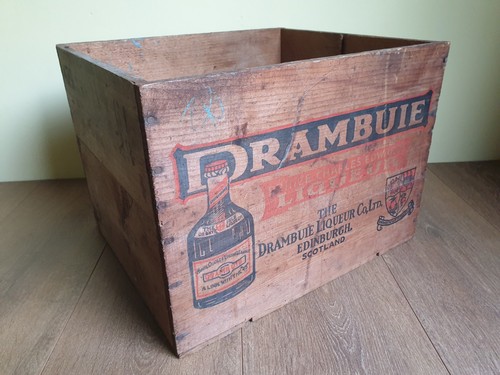Vintage drambuie wooden scotch - drambuie,
