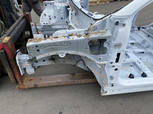 Carrozzeria quarto renault - carrozzeria,