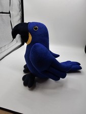 RARO Dartel Toys Giacinto Ara