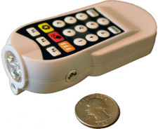 Ninja Remote 2: giocattolo scherzo emittente di disturbo TV armato. Gadget Televisione Giocattolo tv be gone