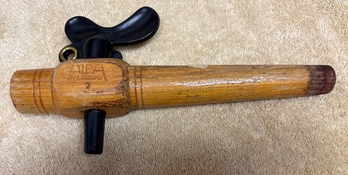 Antico rubinetto legno di - antico,