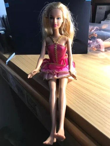 Bambola barbie snodabile con - bambola,
