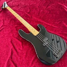 CHARVEL 1B Basso di Precisione