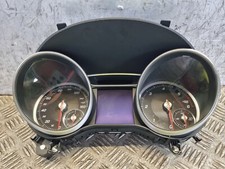 MERCEDES GLA 200 SPEEDO METER