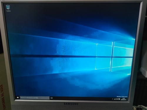 Postazione completa - postazione, pc