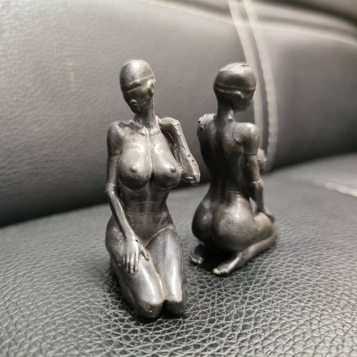 Corpo robot femminile