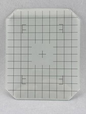 Schermo di messa a fuoco 4x5 (10.1x12.5 cm) per banco ottico - griglia