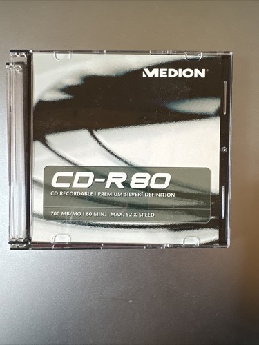 Medion 700mb max 52 x - 80,