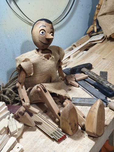 Pinocchio legno marionetta - pinocchio,