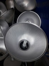 LAMPADA INDUSTRIALE A CAMPANA