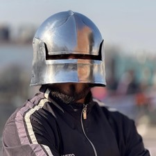 Elmetto medievale tedesco da