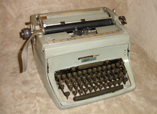 Vintage Underwood Five