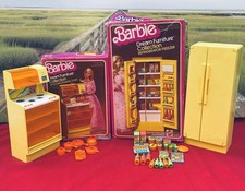Vintage Barbie Collezione One Fornello Forno Microonde E Frigorifero Congelatore