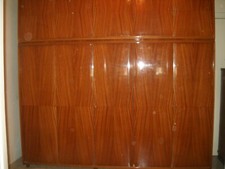 Armadio in legno tamburato in mogano 2,40x60x2,20, 5 sportelli sotto e 5 sopra