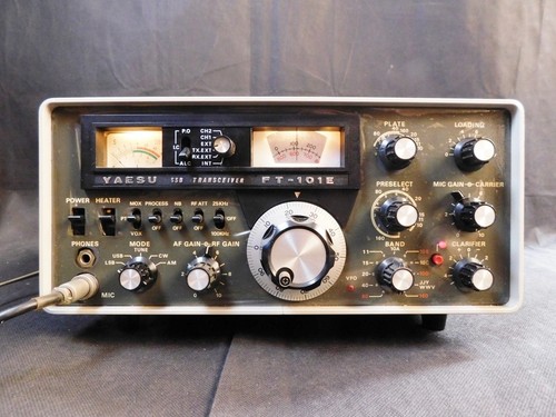 Ricetrasmettitore radioamatore