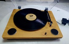 Giradischi  Digitnow  Con Amplificatore E Casse Incorporate 