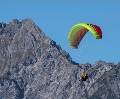Parapendio ena indipendence - ,
