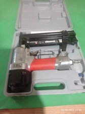 CHIODATRICE-GRAFFATRICE PNEUMATICA EINHELL