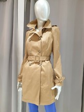 Trench color biscotto con