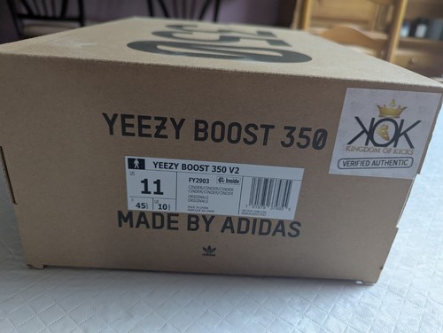 Adidas yeezy boost - yeezy,