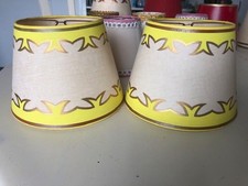 lot de 2 anciens abat-jour