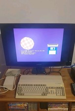 COMMODORE AMIGA A500 PLUS