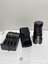 Torcia ricaricabile Nitecore Tiny Monster TM26 QuadRay 3500 lumen con caricatore