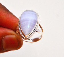 Anello fatto a mano con pietre