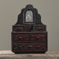 Antico comò da tavolo arte