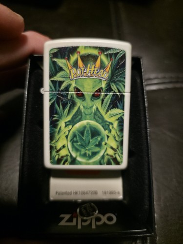 Zippo cannabis raccolta alien - cannabis,