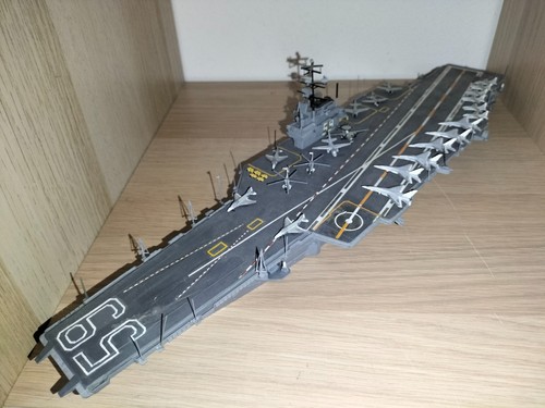 700 uss forrestal cv 59 - ,