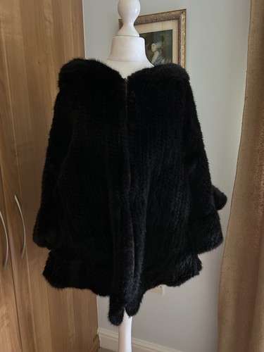 Splendido mantello nero jet - , in